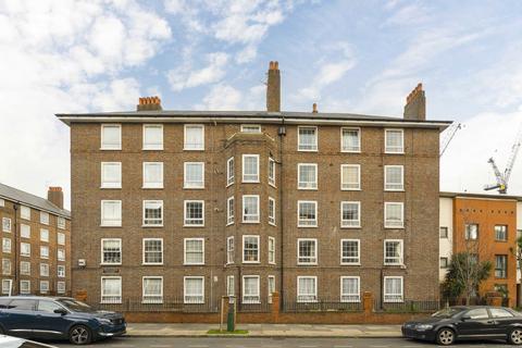 3 bedroom flat for sale, Ada Place, London E2