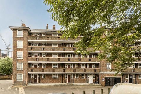 2 bedroom flat for sale, Ada Place, London E2