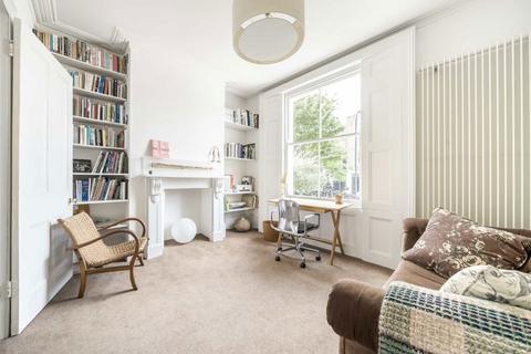 16 Malvern Road, London, E8 3LT