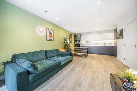 2 bedroom flat for sale, Wyke Road, London E3