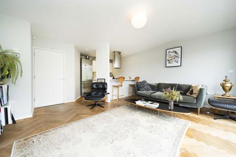 2 bedroom flat for sale, Kay Street, London E2