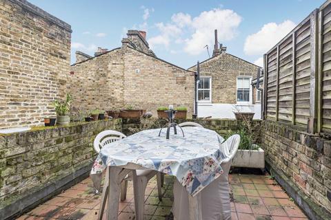 206 Bow Common Lane, London, E3 4HH