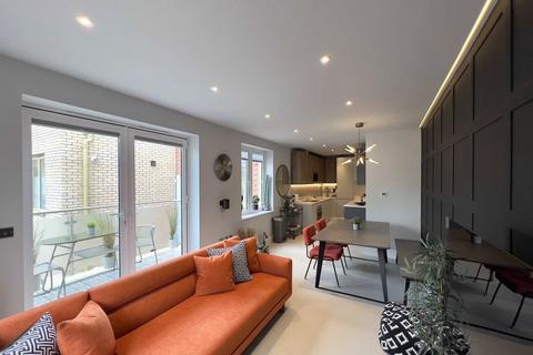 2 bedroom flat for sale, Eric Street, London E3