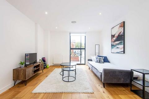 1 bedroom flat for sale, Mare Street, London E8