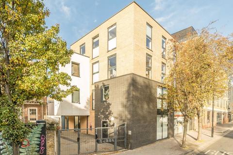 1 bedroom flat for sale, Mare Street, London E8