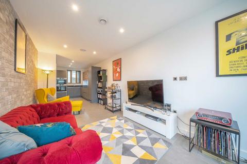 Flat 304, 2 White Post Lane, London, E9 5SZ