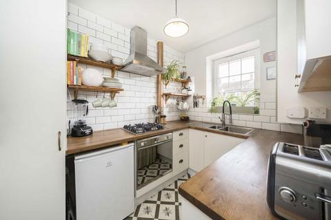 1 bedroom flat for sale, Coate Street, London E2