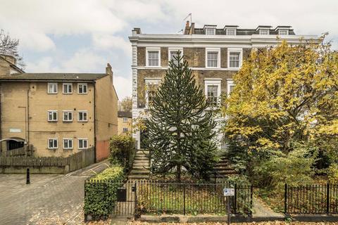 4 bedroom house for sale, Lauriston Road, London E9