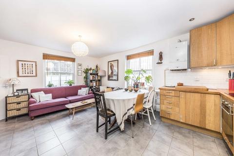 57a Darnley Road, London, E9 6QH