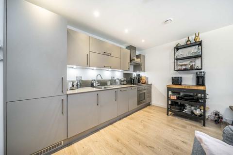 1 bedroom flat for sale, Frampton Park Road, London E9