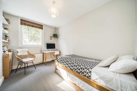 2 bedroom flat for sale, Penshurst Road, London E9