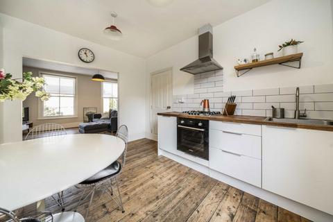 2 bedroom flat for sale, Penshurst Road, London E9