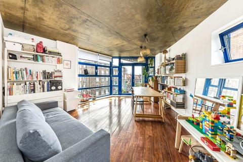 1 bedroom flat for sale, Pritchards Road, London E2