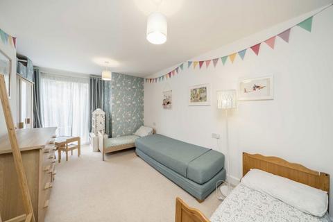 181 Haggerston Road, London, E8 4HU