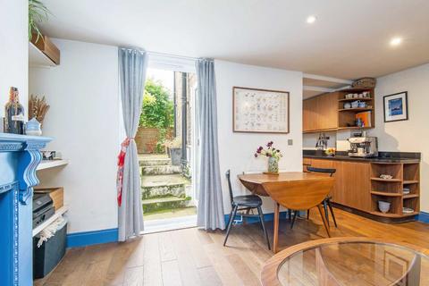 56a Paragon Road, London, E9 6NN