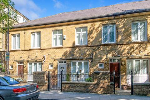 2 bedroom house for sale, Roman Road, London E3