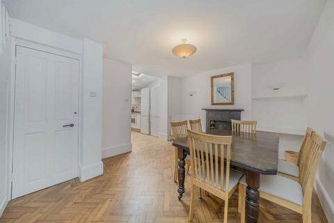 4 bedroom end of terrace house for sale, Lichfield Road, London E3