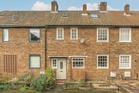 5 bedroom terraced house for sale, Mapledene Road, London E8