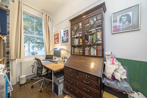 2 bedroom flat for sale, Hammersmith Grove, London W6