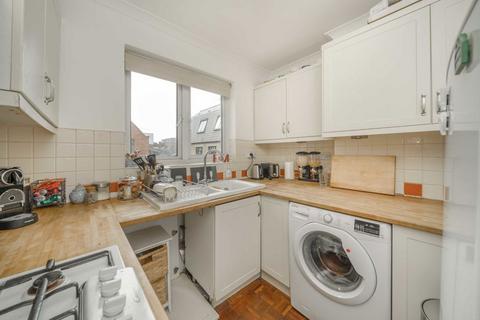 1 bedroom flat for sale, Studland Street, London W6