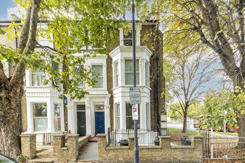 2 bedroom flat for sale, Weltje Road, London W6