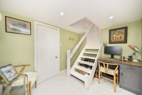 2 bedroom flat for sale, Margravine Road, London W6