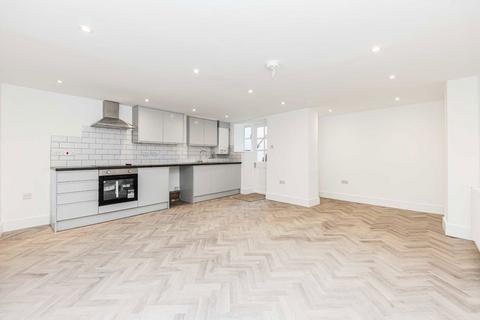 1 bedroom flat for sale, Dorville Crescent, London W6