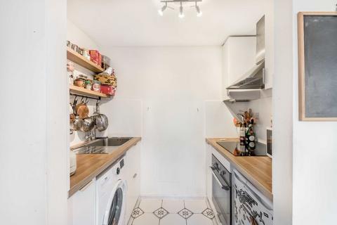 1 bedroom flat for sale, Greyhound Road, London W6