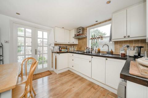 2 bedroom flat for sale, Beauclerc Road, London W6