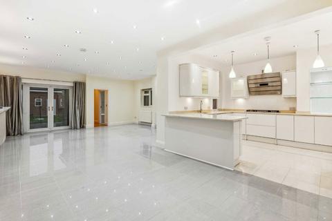 8 bedroom house to rent, Madrid Road, London SW13