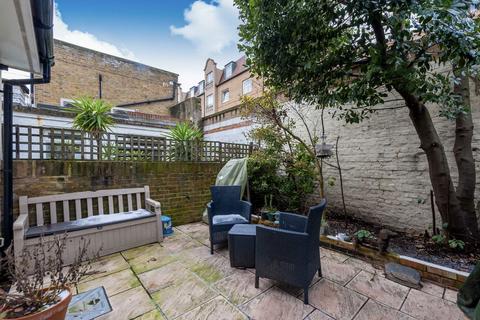 3 bedroom terraced house to rent, Argyle Place, London W6