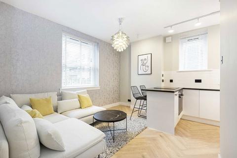 2 bedroom flat for sale, Garnett Road, London NW3