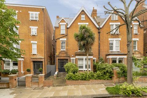 4 bedroom flat for sale, Parliament Hill, London NW3