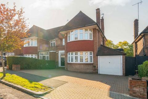 5 bedroom semi-detached house for sale, Dorchester Gardens, London NW11