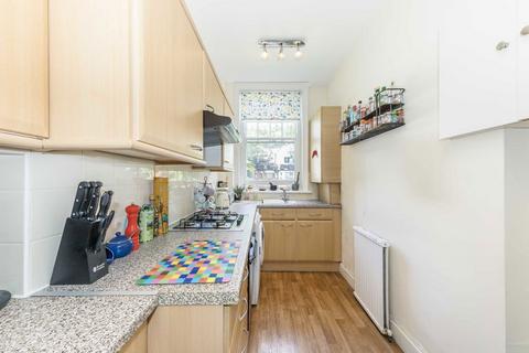 1 bedroom flat for sale, Frognal, London NW3