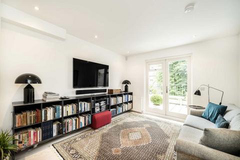 4 bedroom flat for sale, Estelle Road, London NW3