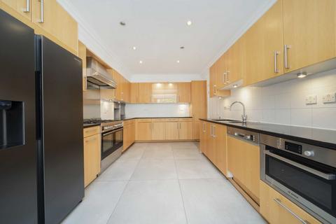 4 bedroom house to rent, Steeles Road, London NW3