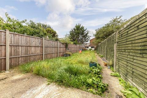 3 bedroom house for sale, Devonshire Road, Feltham TW13