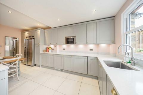 3 bedroom house for sale, Rosehill, Hampton TW12