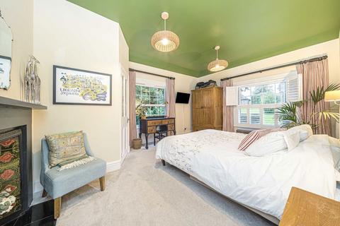 5 bedroom house for sale, Upper Sunbury Road, Hampton TW12