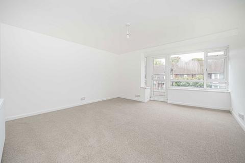 2 bedroom flat for sale, Castle Way, Feltham TW13