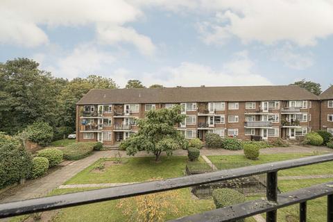 2 bedroom flat for sale, Castle Way, Feltham TW13