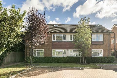 2 bedroom maisonette for sale, Percy Road, Hampton TW12