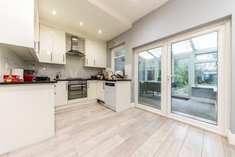 3 bedroom house for sale, Danesbury Road, Feltham TW13