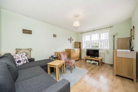 1 bedroom flat for sale, Redford Close, Feltham TW13