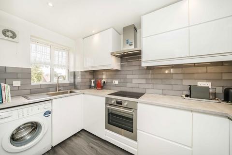 1 bedroom flat for sale, Redford Close, Feltham TW13