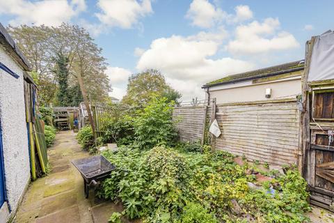 3 bedroom house for sale, Grove Crescent, Feltham TW13