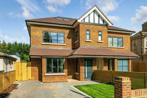 5 bedroom semi-detached house for sale, Ormond Drive, Hampton TW12