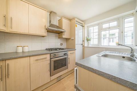 3 bedroom house for sale, Wordsworth Road, Hampton TW12