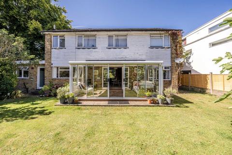 36 Cranmer Road, Hampton Hill, Hampton, TW12 1DN